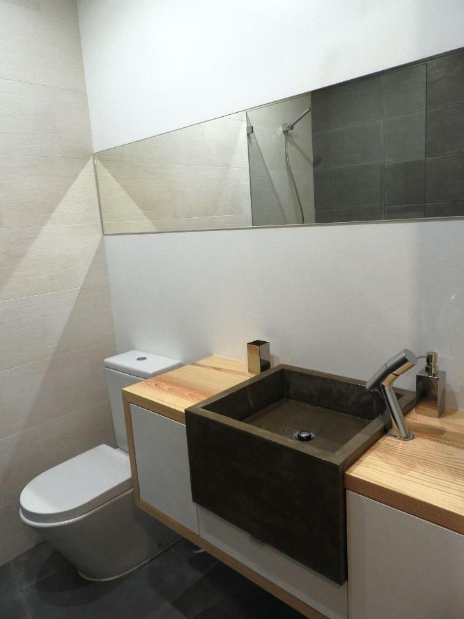Lisbon Airport Hostel Екстер'єр фото