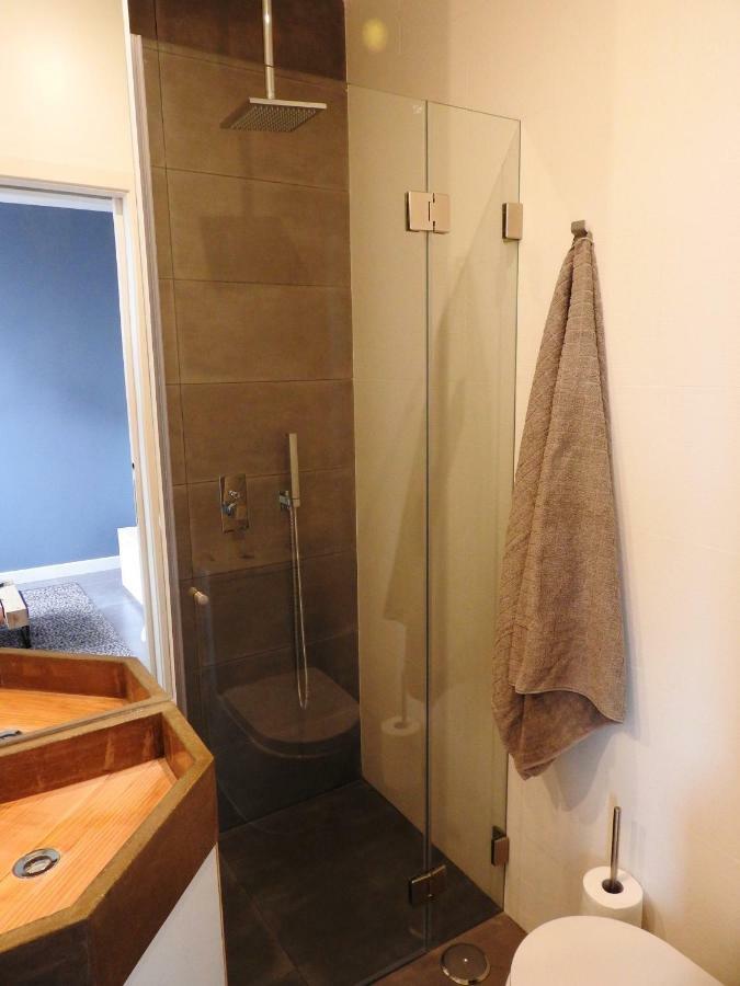 Lisbon Airport Hostel Екстер'єр фото